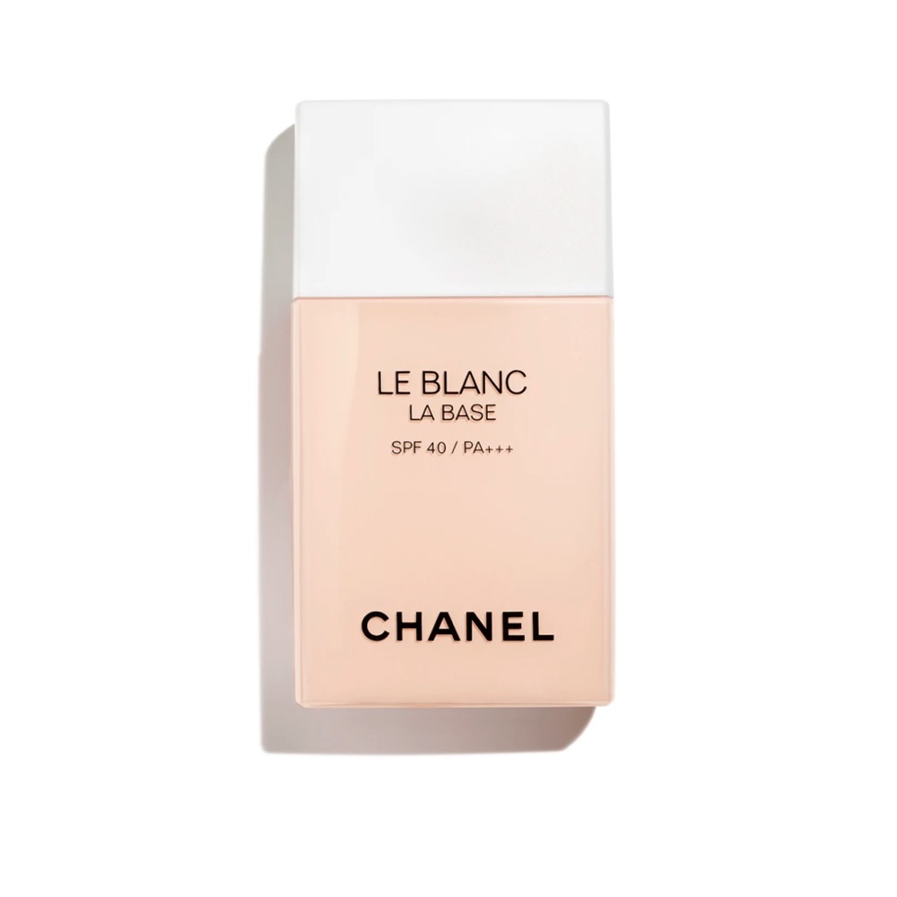 Chanel Le Blanc Makeup Base in ROSÉE